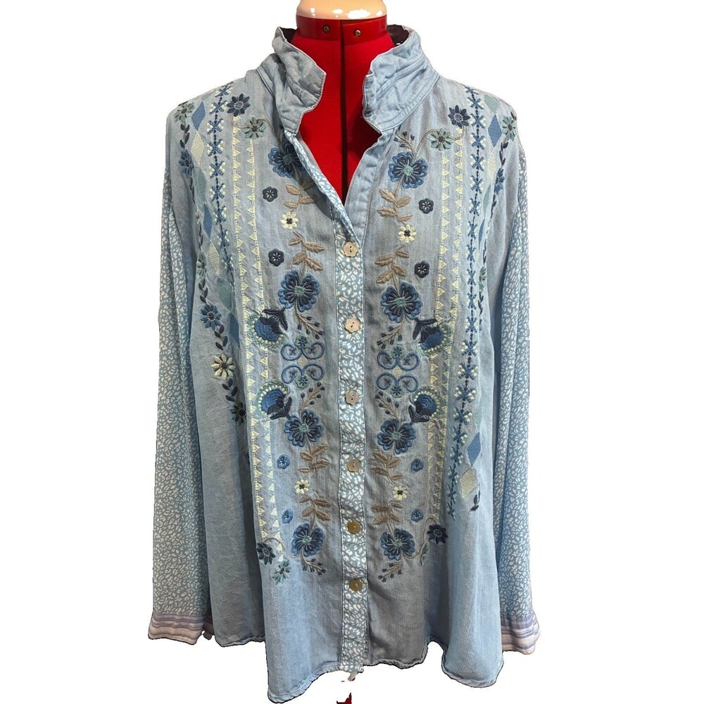 John Mark Women’s Blue Patchwork Button Up Size 3XL